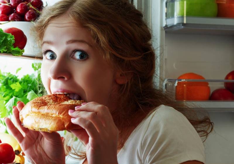 Attacchi di fame, cosa fare per non rovinare la dieta Cosa fare per non ingrassare